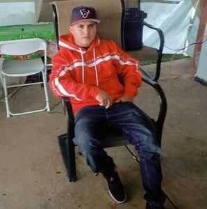 Meet your Posher, Leonel